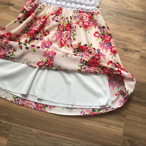 Rue 21 Floral White Lace Mini Dress Small - Picture 7 of 8